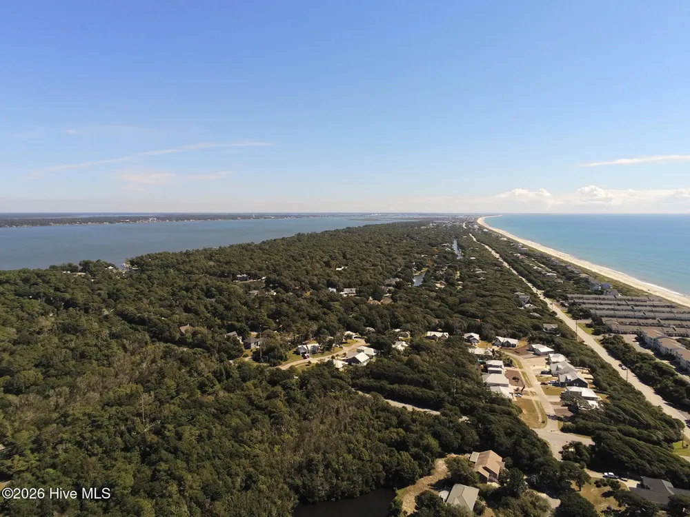 312 Pine Knoll Circle Pine Knoll Shores, NC 28512