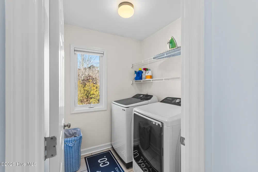 312 Pine Knoll Circle Pine Knoll Shores, NC 28512