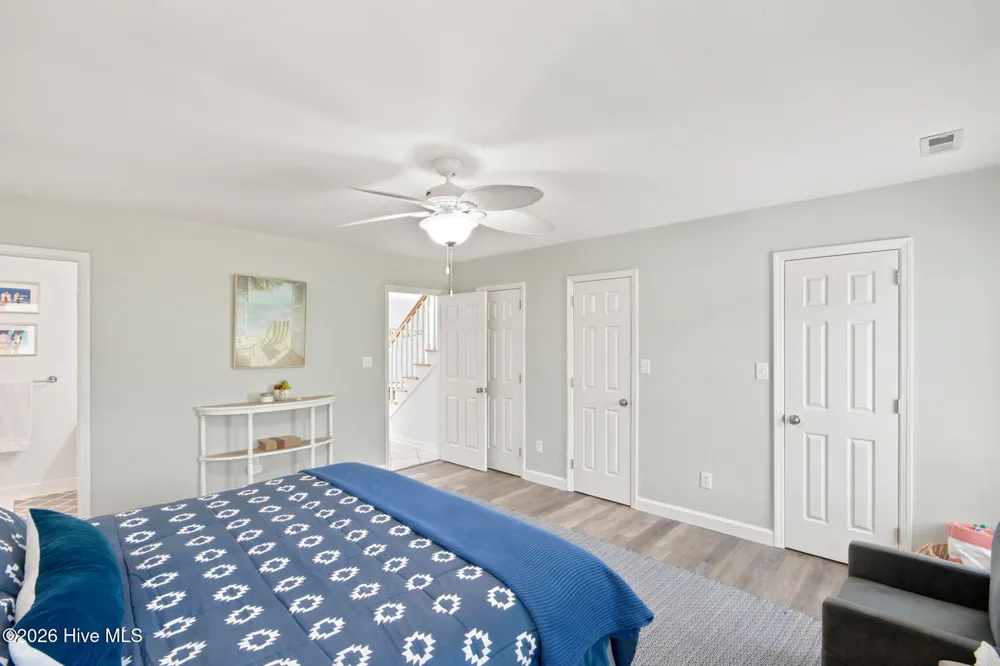 312 Pine Knoll Circle Pine Knoll Shores, NC 28512