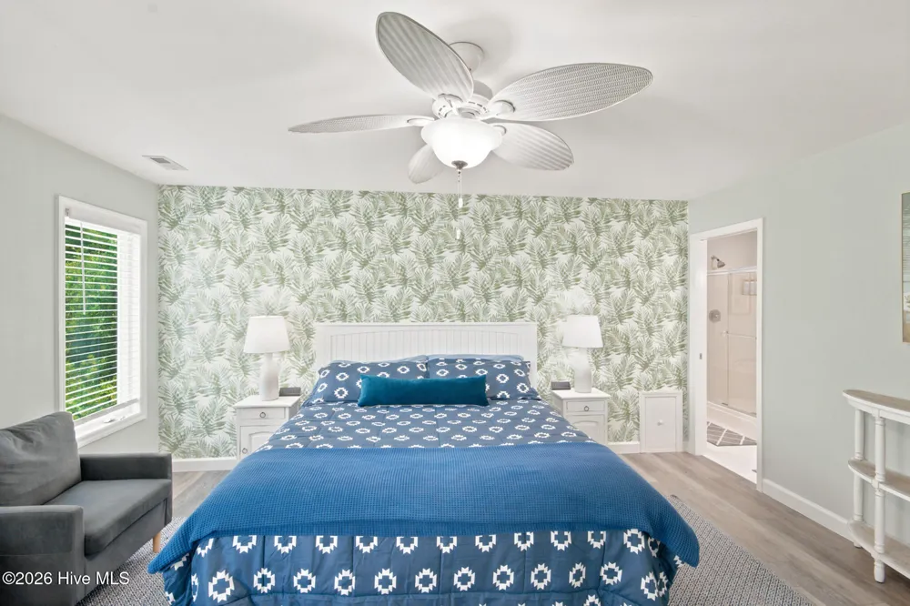 312 Pine Knoll Circle Pine Knoll Shores, NC 28512