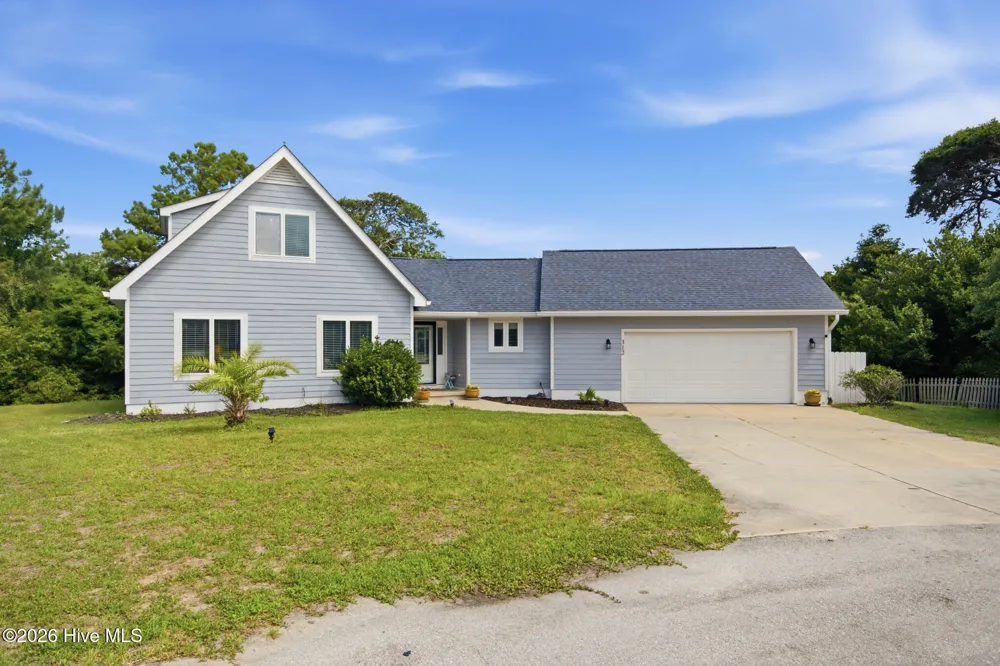 312 Pine Knoll Circle Pine Knoll Shores, NC 28512