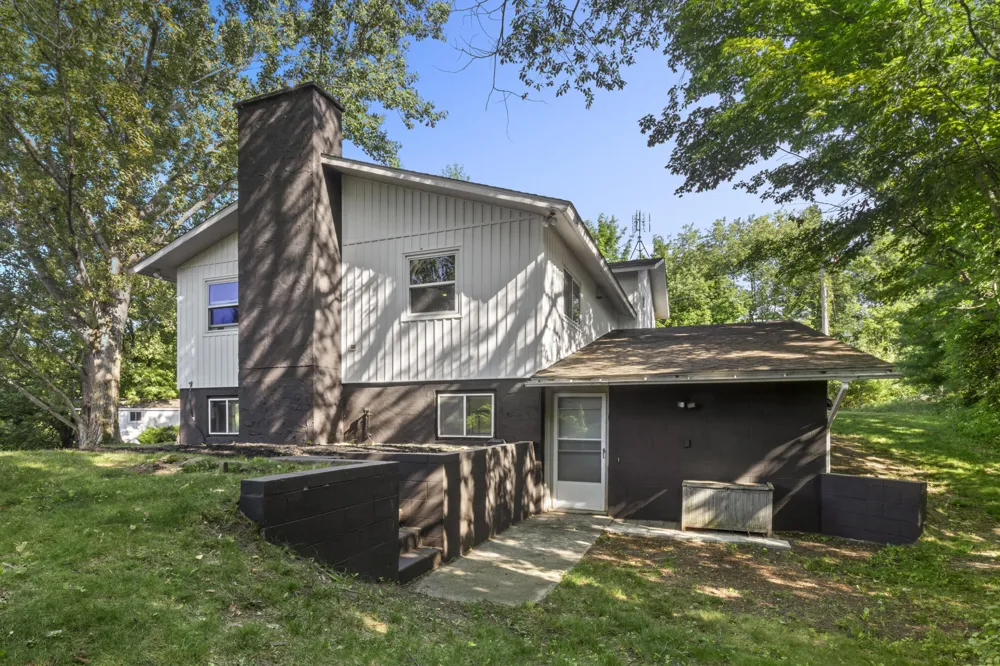 1044 Eden Hill Road Benzonia Township, MI 49617