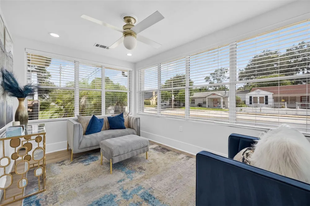 413 W PRINCETON STREET Orlando, FL 32804