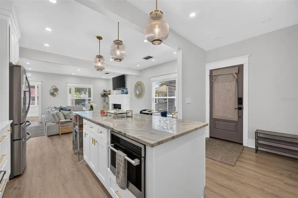 413 W PRINCETON STREET Orlando, FL 32804