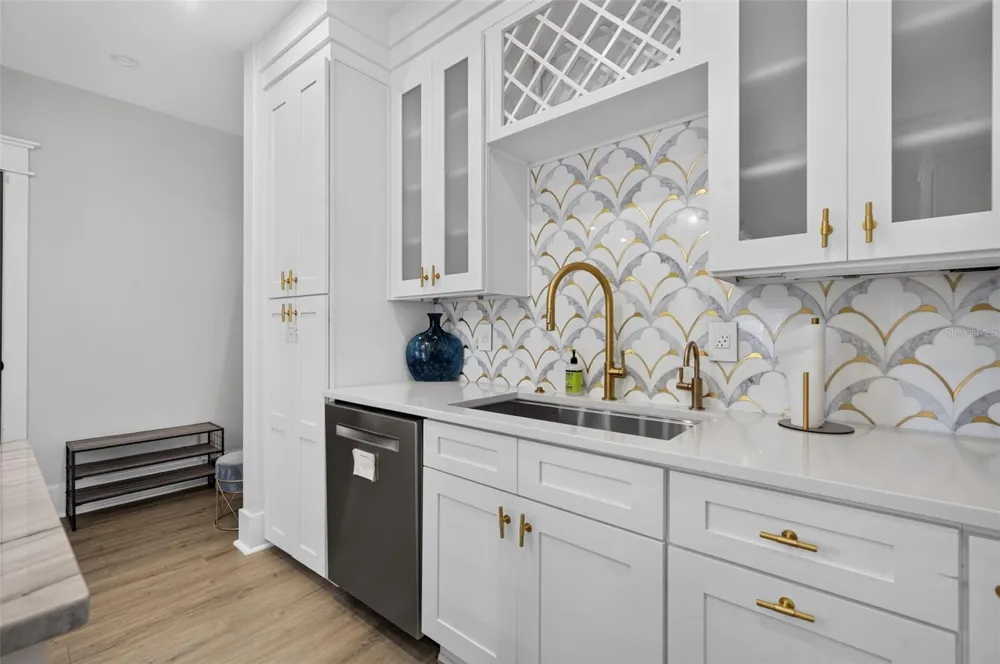 413 W PRINCETON STREET Orlando, FL 32804