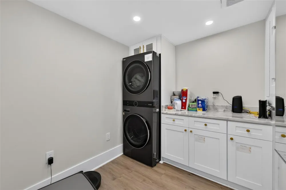 413 W PRINCETON STREET Orlando, FL 32804