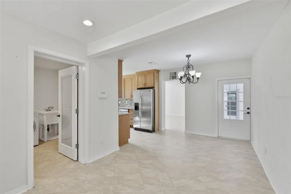 704 E RIVER DRIVE Tampa, FL 33617
