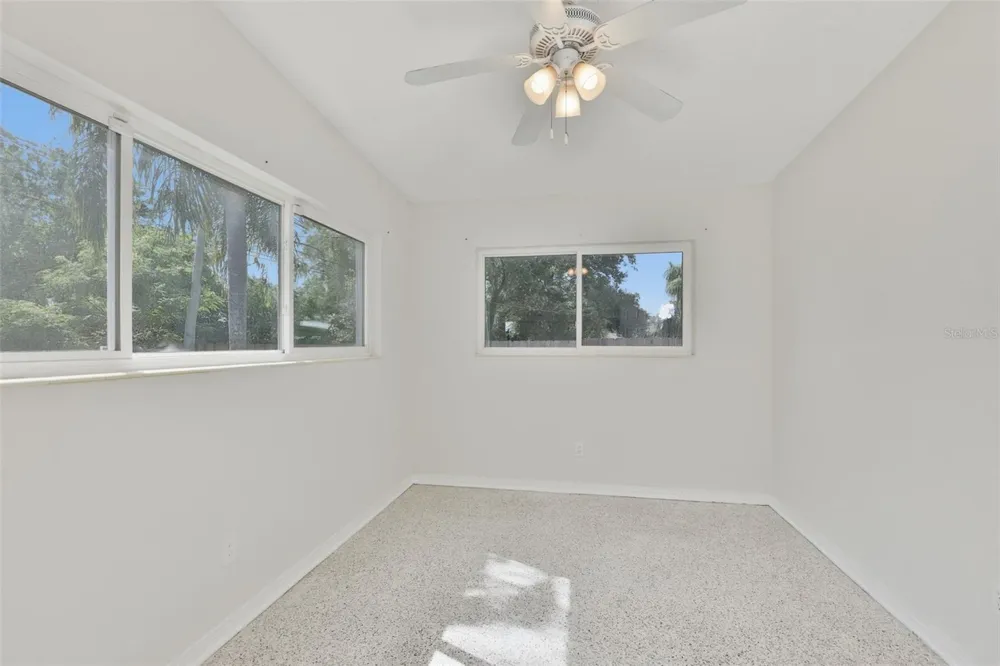704 E RIVER DRIVE Tampa, FL 33617
