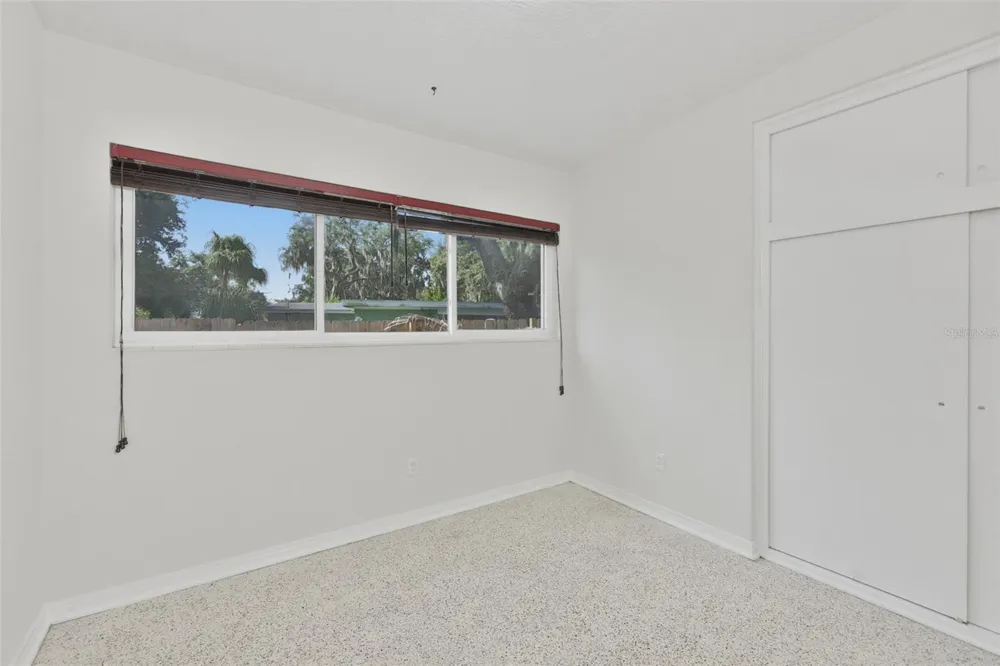 704 E RIVER DRIVE Tampa, FL 33617