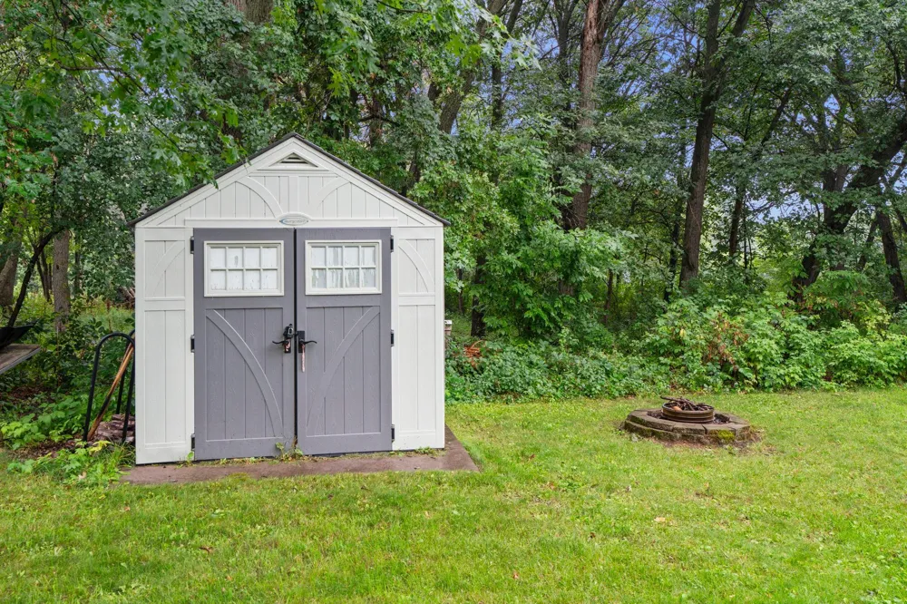 929 4th Avenue E Sartell, MN 56377