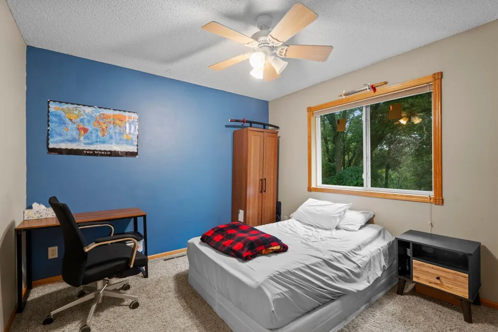 929 4th Avenue E Sartell, MN 56377