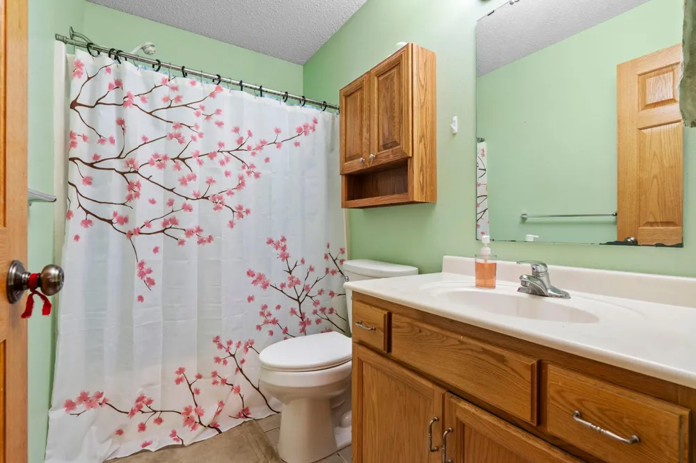 929 4th Avenue E Sartell, MN 56377