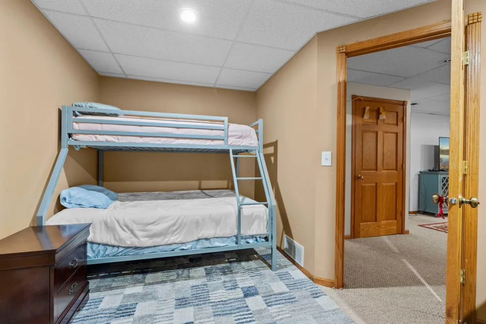 929 4th Avenue E Sartell, MN 56377