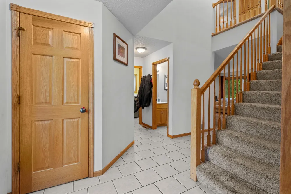 929 4th Avenue E Sartell, MN 56377