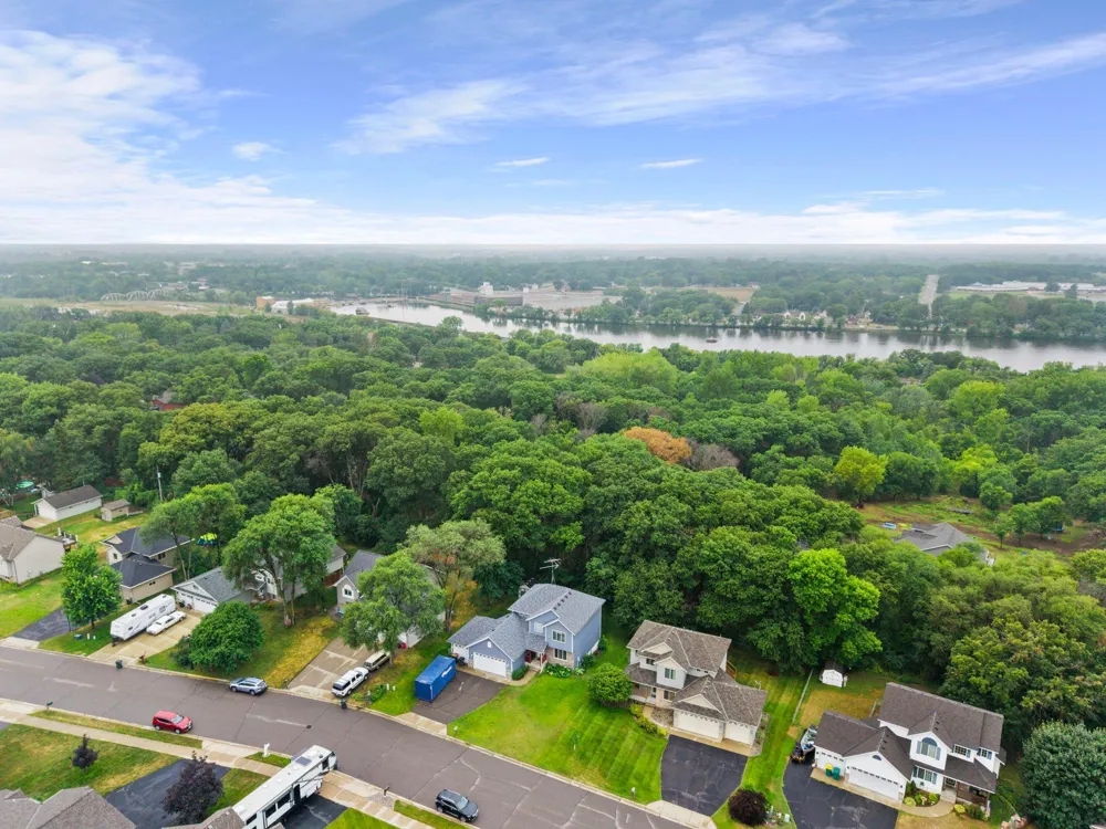 929 4th Avenue E Sartell, MN 56377