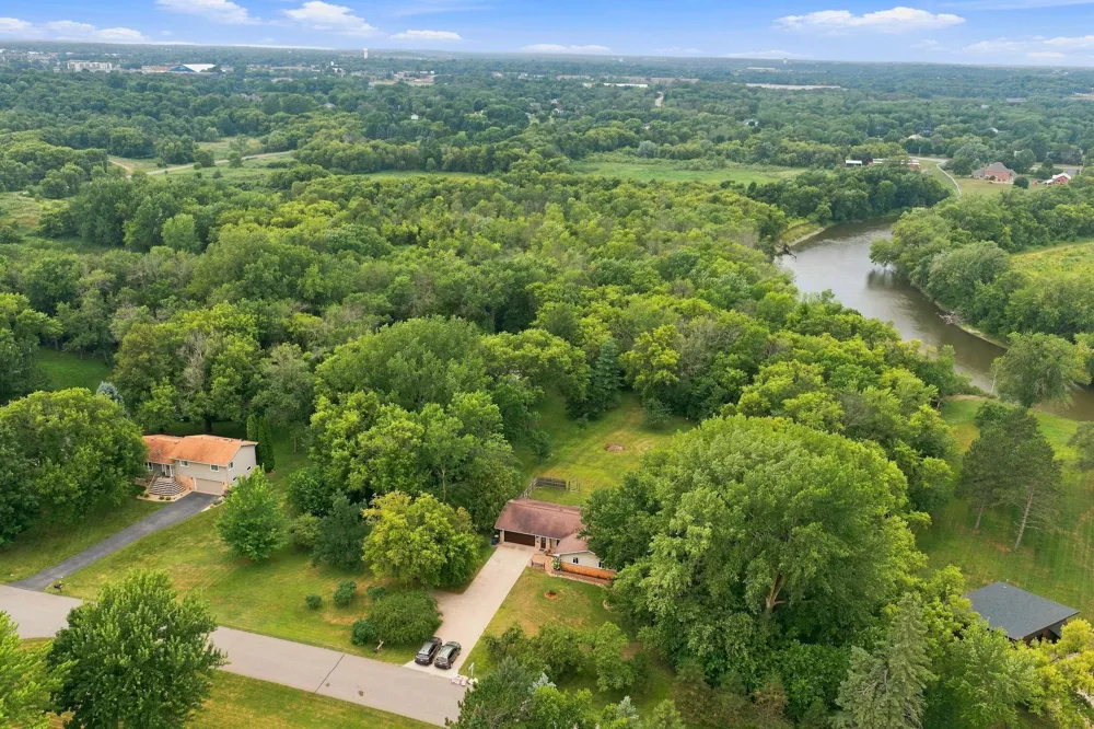 14825 Crow River Drive Rogers, MN 55374
