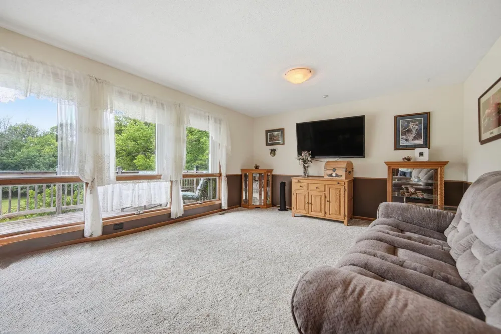 14825 Crow River Drive Rogers, MN 55374