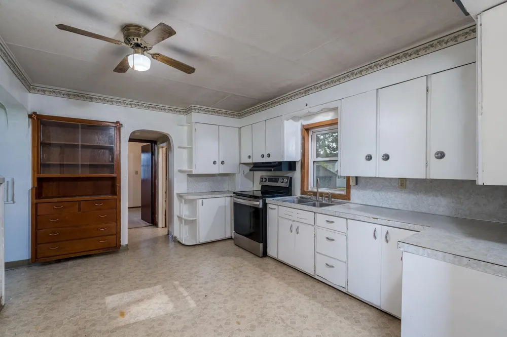 28059 State Highway 22 Gaylord, MN 55334