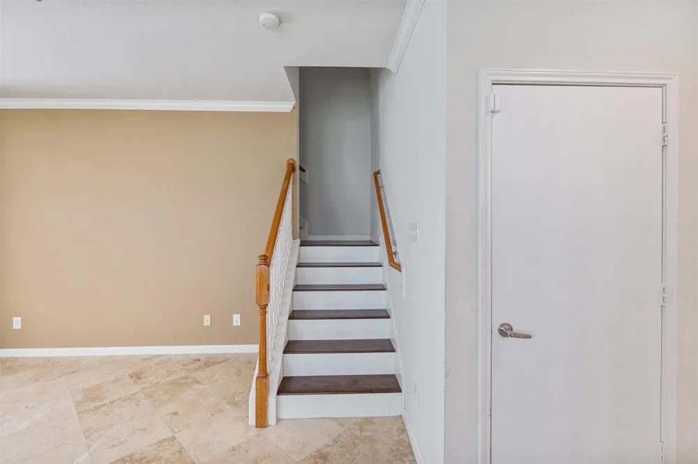 8011 Fisher Glen Lane Houston, TX 77072