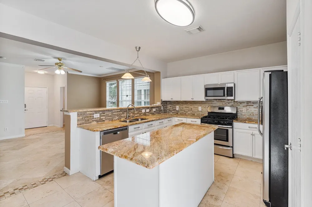 8011 Fisher Glen Lane Houston, TX 77072