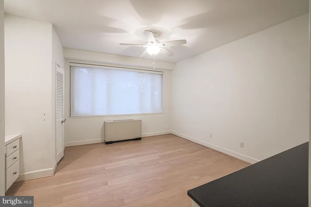 11 SLADE #410 Baltimore, MD 21208