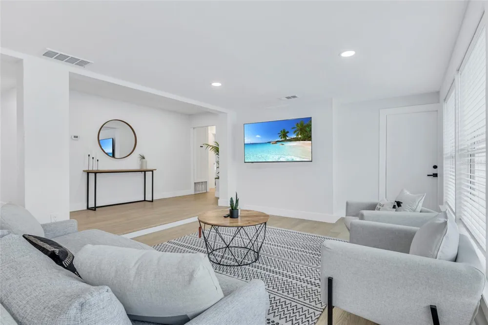 1921 FERN AVENUE Sarasota, FL 34235