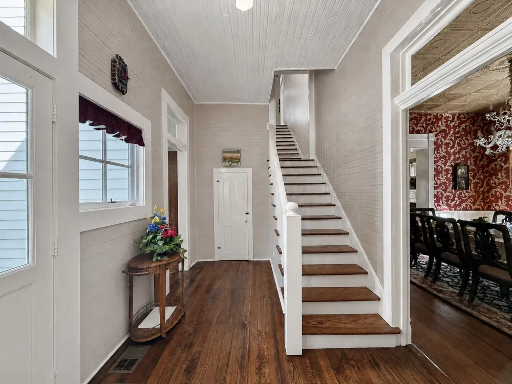 1539 Weishuhn Road New Ulm, TX 78950