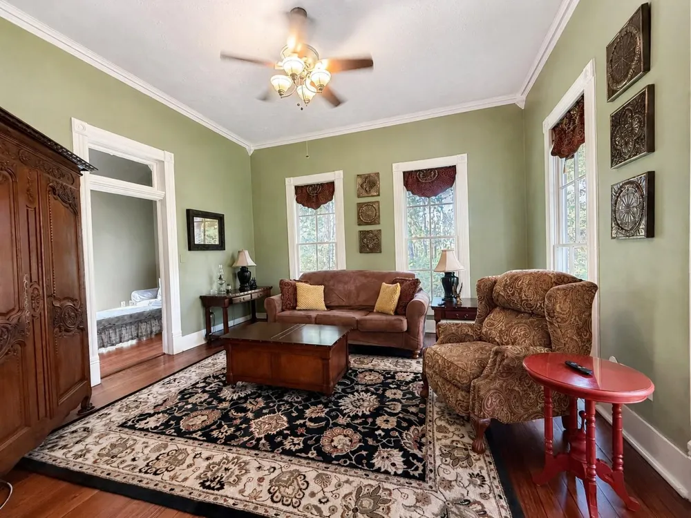 1539 Weishuhn Road New Ulm, TX 78950
