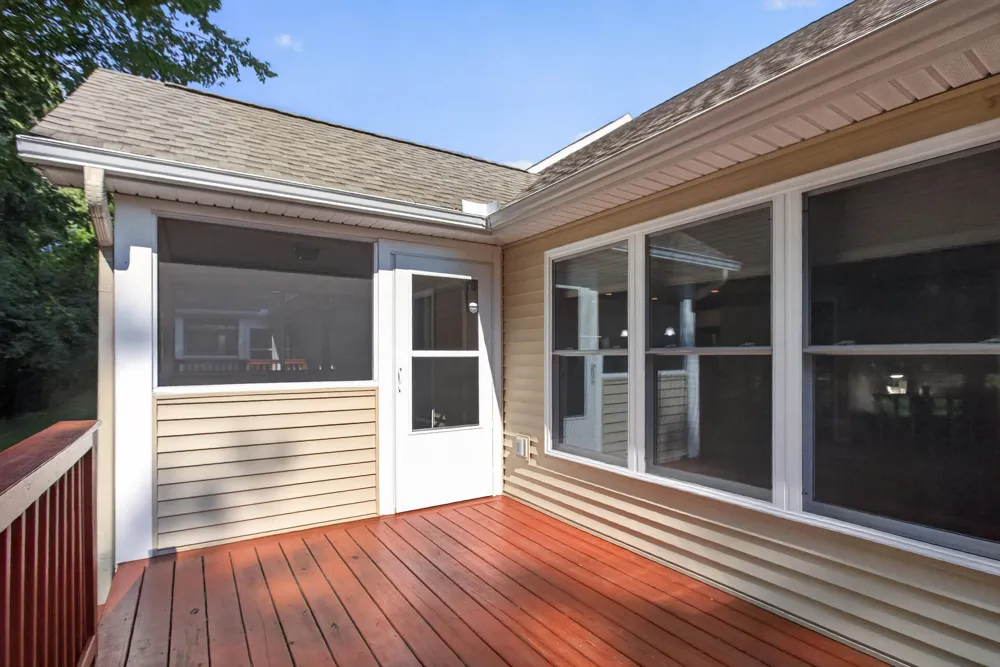 3723 Terrace Hills Lane #10 Jackson, MI 49203