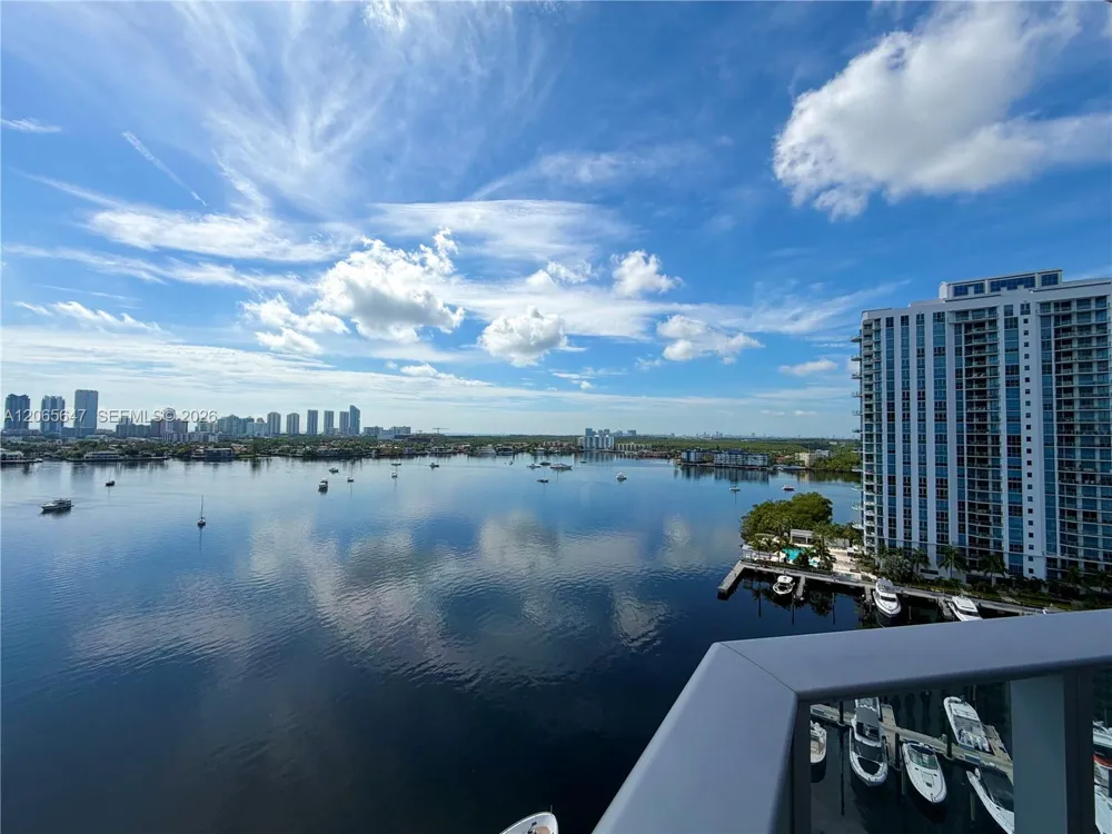 17301 Biscayne Blvd #1409 North Miami Beach, FL 33160