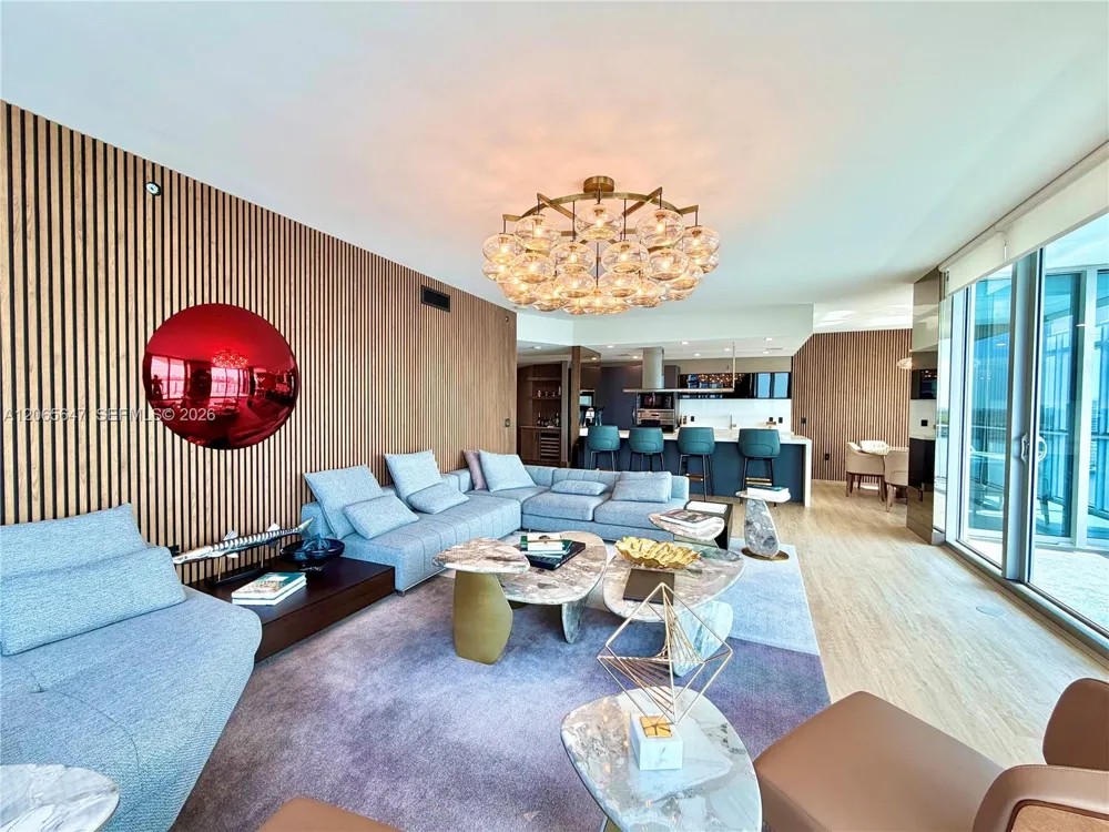 17301 Biscayne Blvd #1409 North Miami Beach, FL 33160