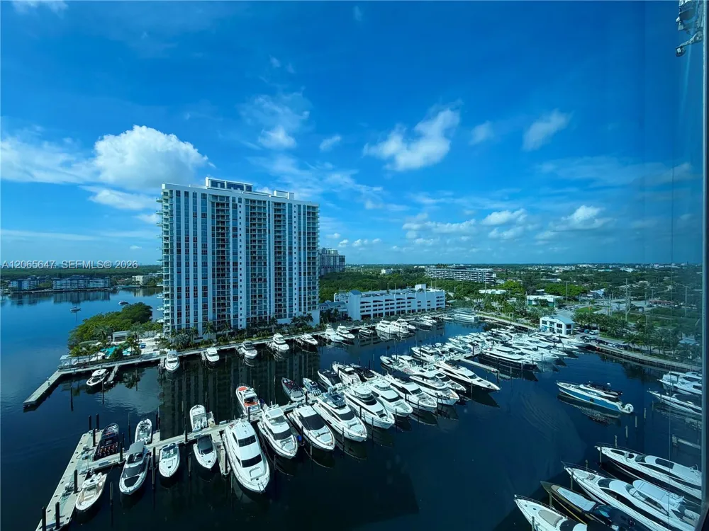 17301 Biscayne Blvd #1409 North Miami Beach, FL 33160