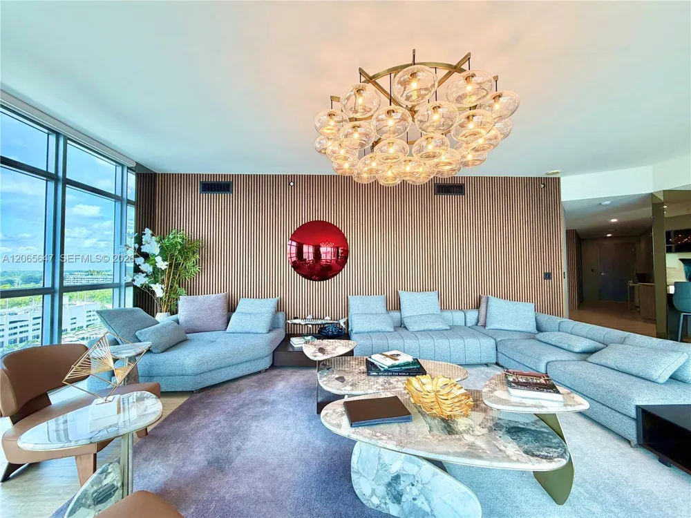 17301 Biscayne Blvd #1409 North Miami Beach, FL 33160