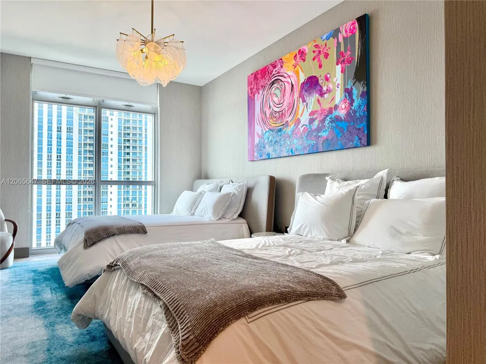 17301 Biscayne Blvd #1409 North Miami Beach, FL 33160