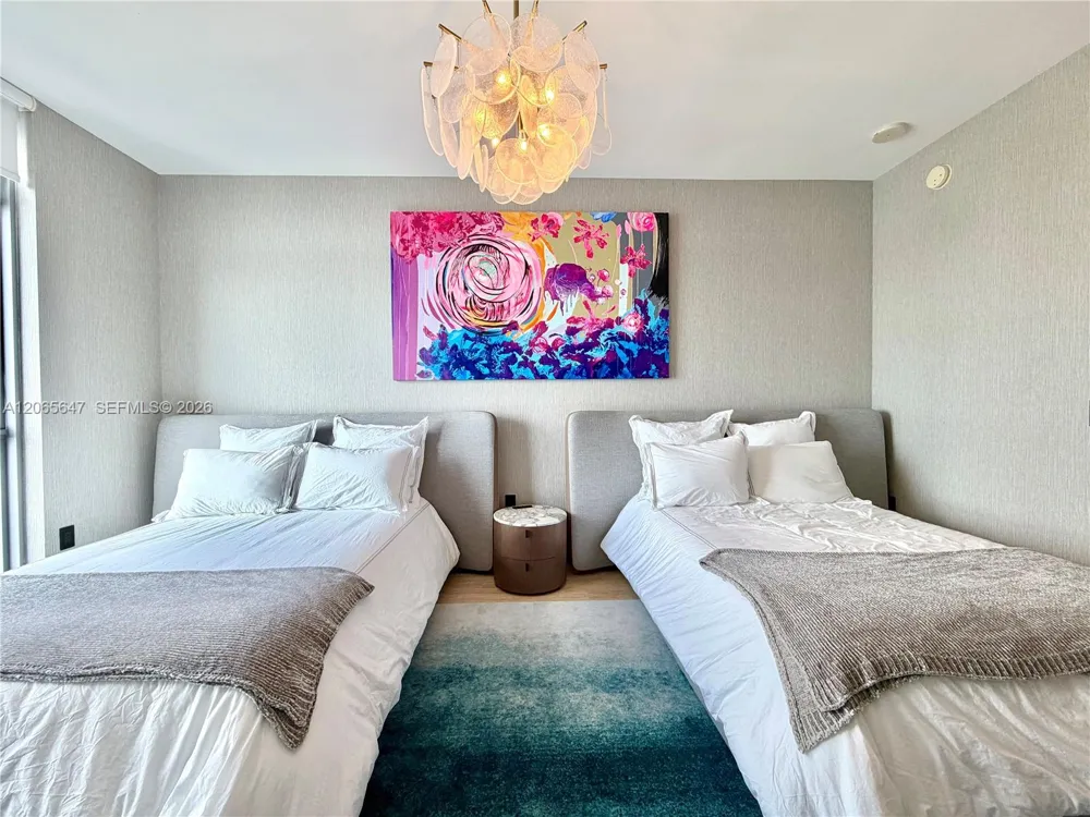 17301 Biscayne Blvd #1409 North Miami Beach, FL 33160