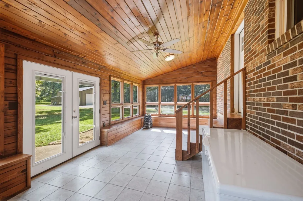 2837 Hopkins Bridge Rd Lewisburg, TN 37091