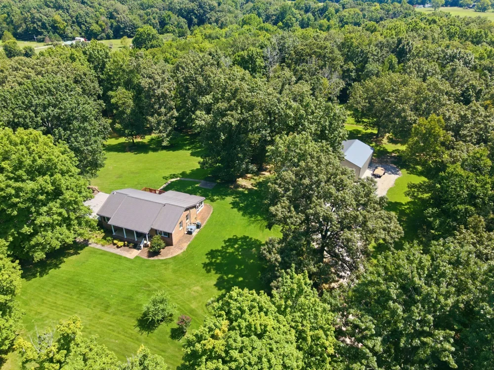 2837 Hopkins Bridge Rd Lewisburg, TN 37091