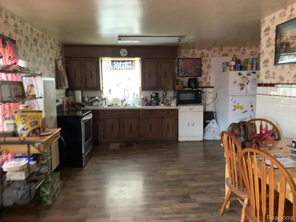 2080 Milford Road Highland Charter Township, MI 48357