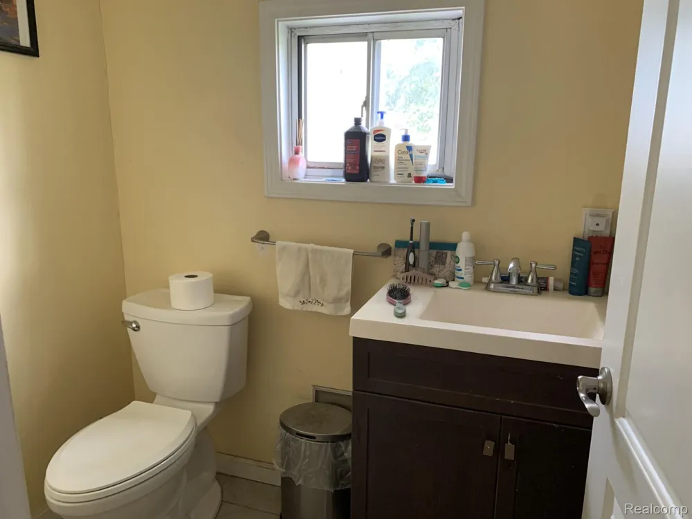 2080 Milford Road Highland Charter Township, MI 48357