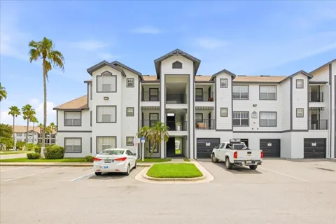 2213 GRAND CAYMAN COURT #1121