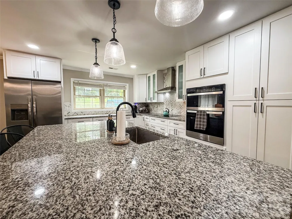 402 Wilton Avenue West Jefferson, NC 28694