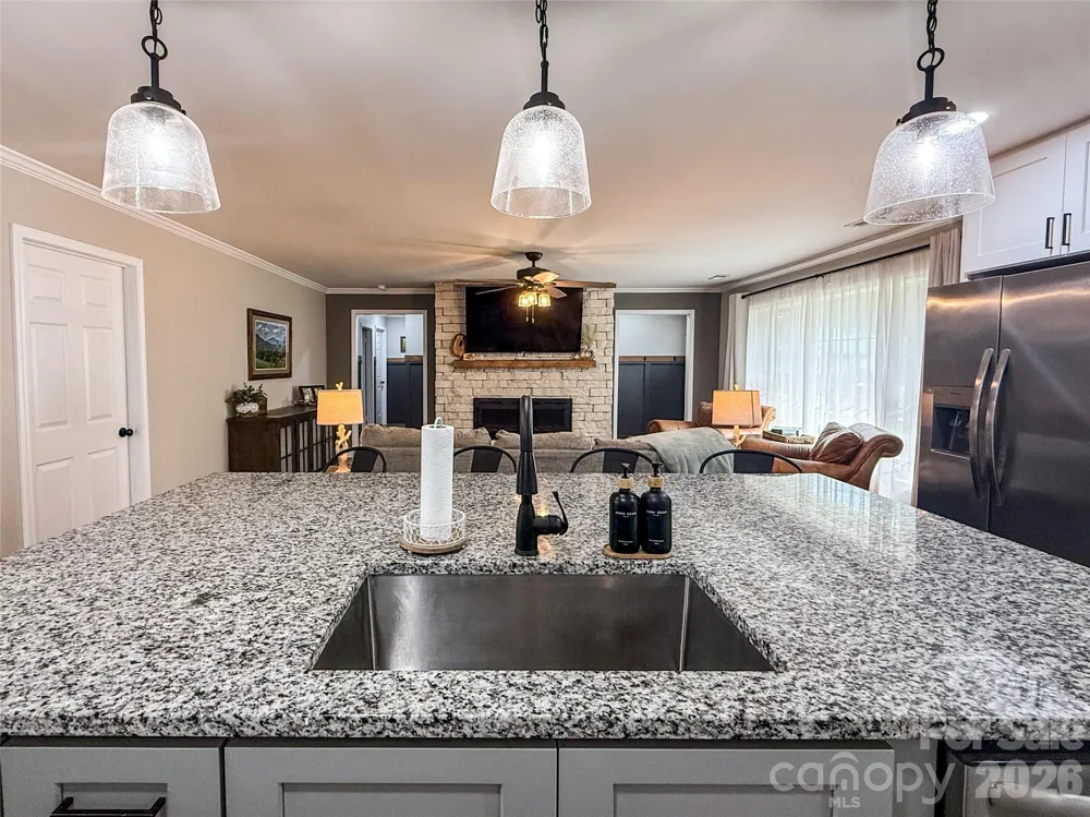 402 Wilton Avenue West Jefferson, NC 28694