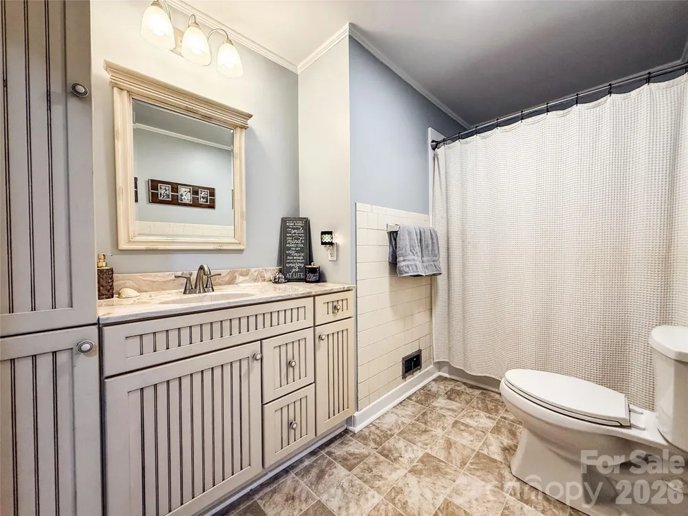 402 Wilton Avenue West Jefferson, NC 28694