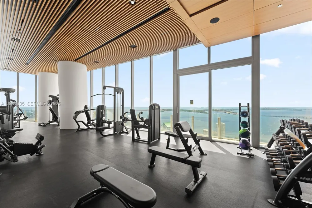 300 Biscayne Blvd Way #3507 Miami, FL 33131