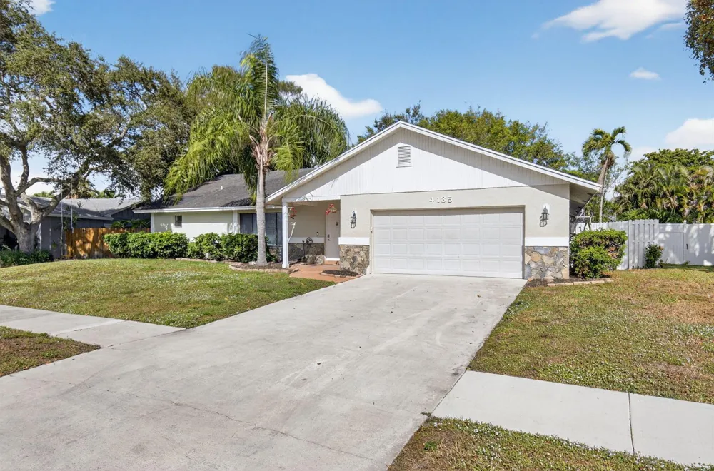 4135 Bay Laurel Way Boca Raton, FL 33487