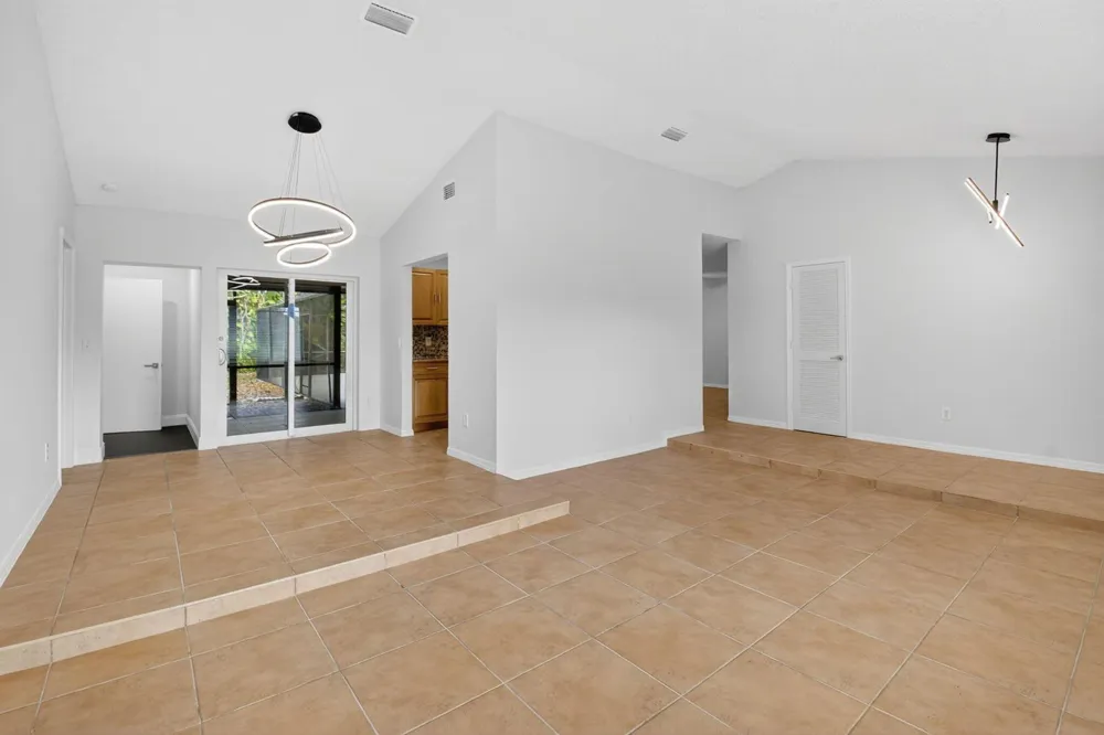 4135 Bay Laurel Way Boca Raton, FL 33487