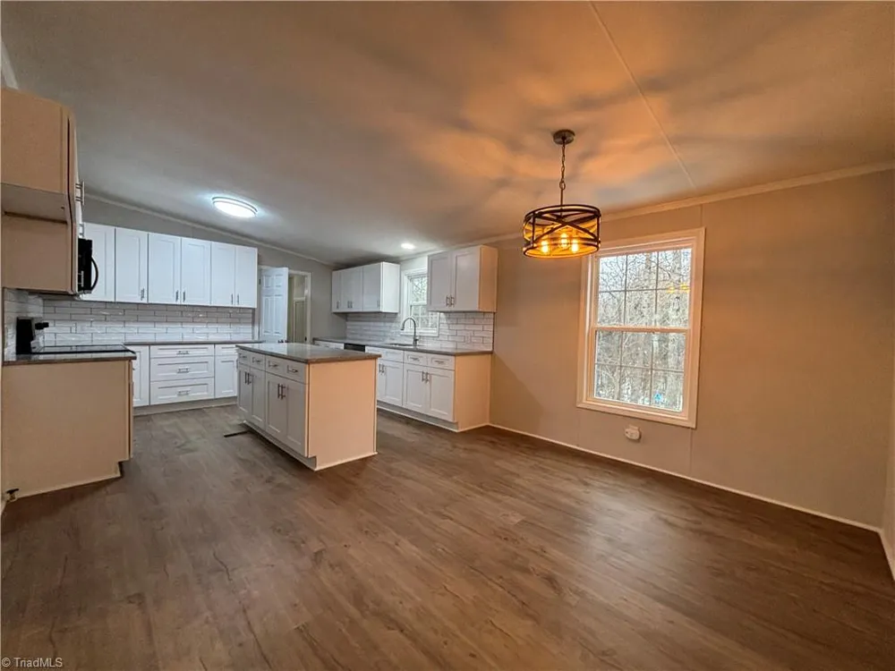 6260 Nc Highway 801 Mocksville, NC 27028