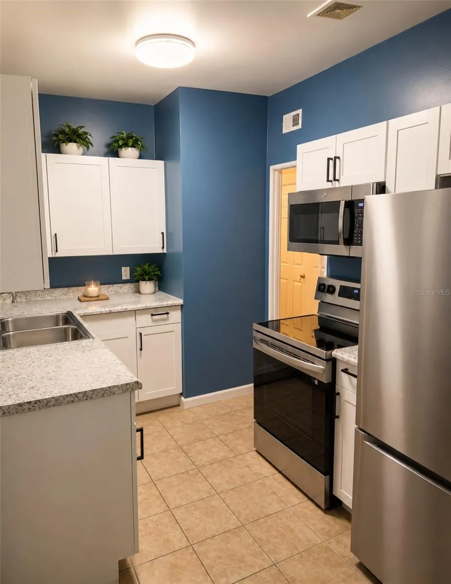 6160 STRAWFLOWER PLACE Jacksonville, FL 32209