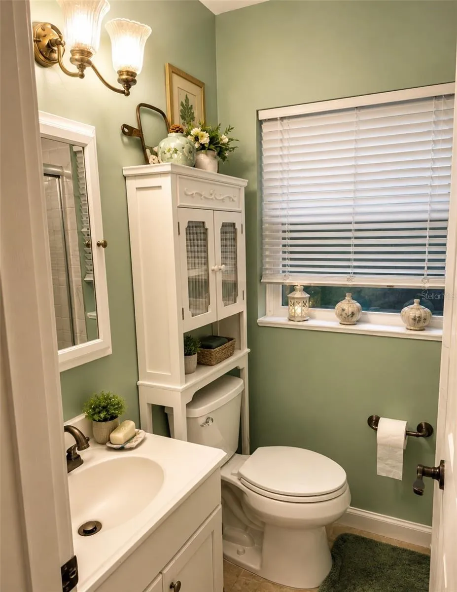 6160 STRAWFLOWER PLACE Jacksonville, FL 32209