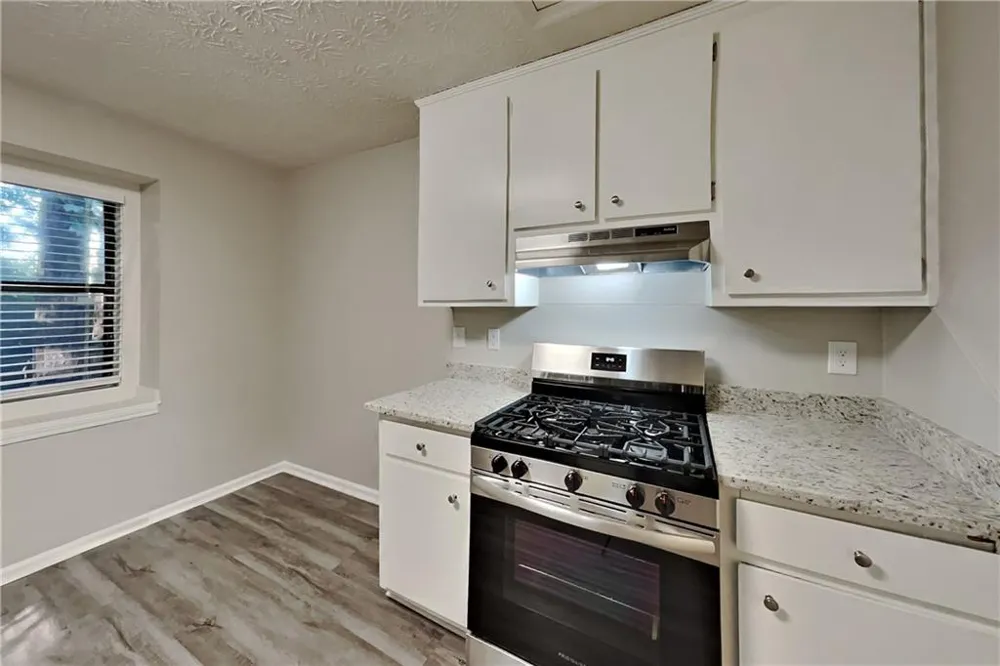 4094 Maxanne Drive NW Kennesaw, GA 30144